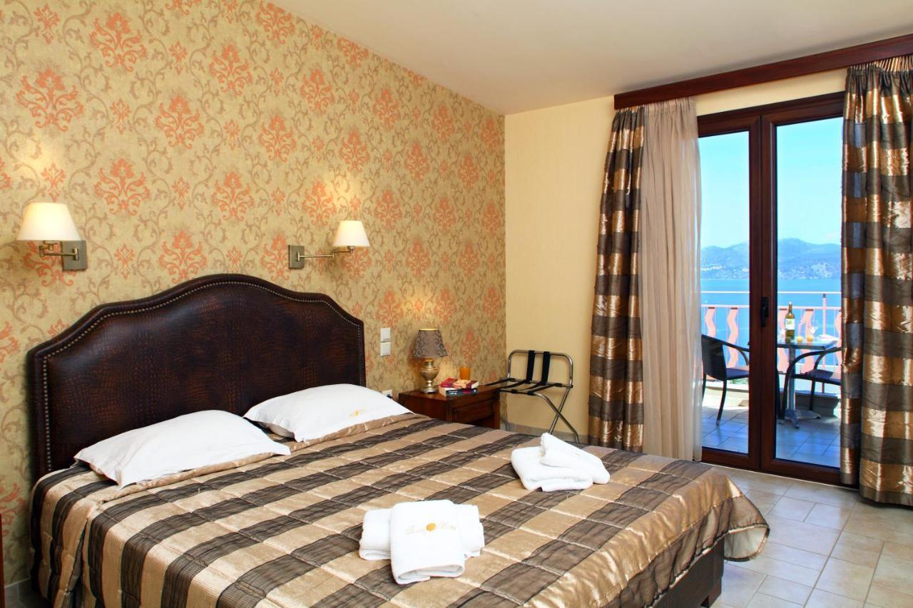 Hotel Tesoro 니키아나 외부 사진