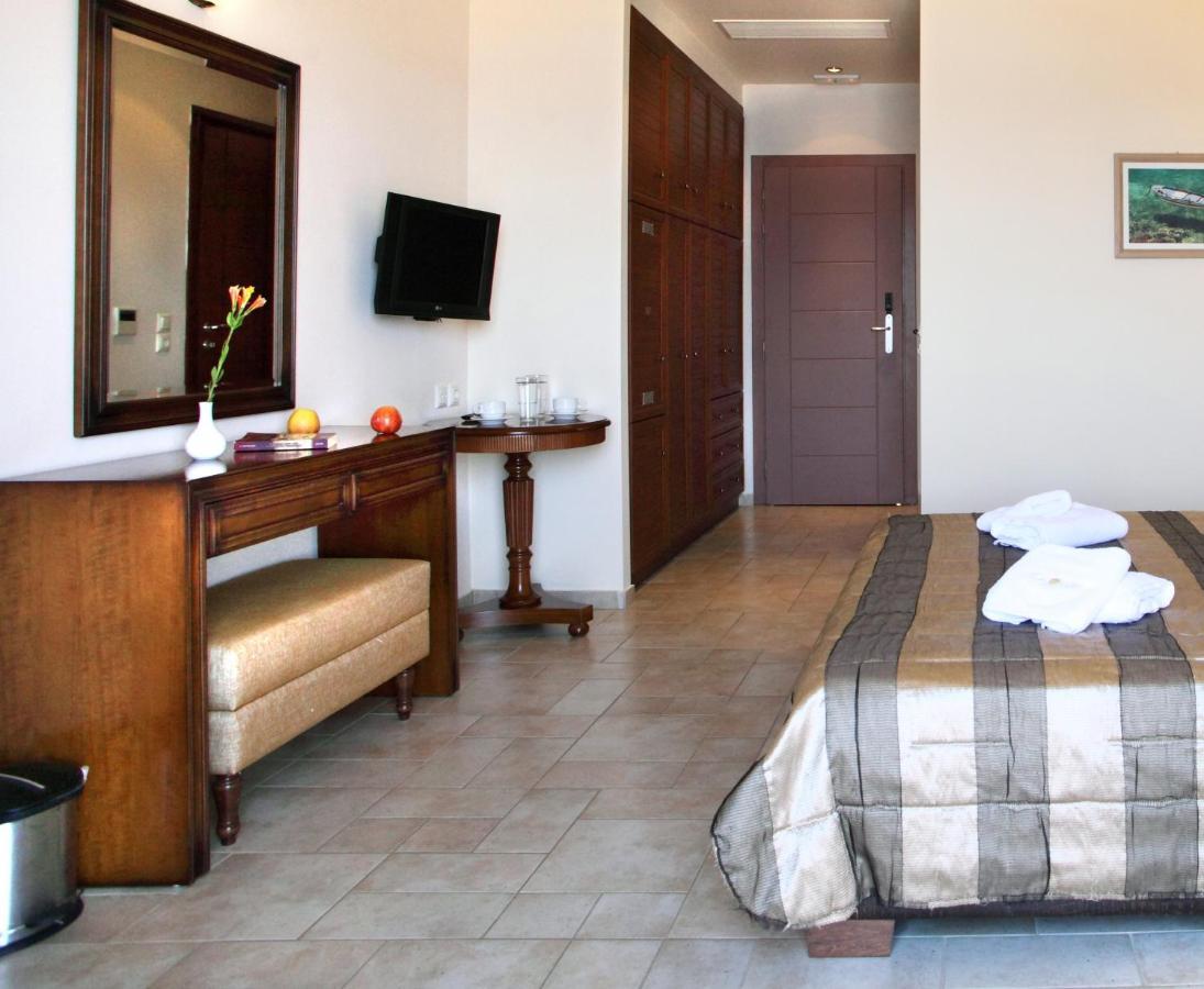Hotel Tesoro 니키아나 외부 사진